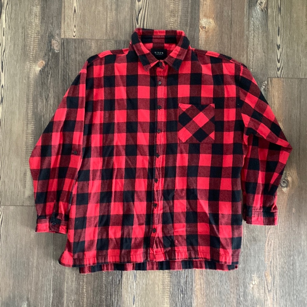 Risen flannel.  Size Medium- excellent condition